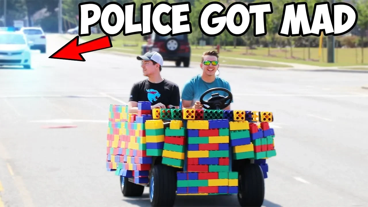 TOP 10 Easy LEGO Building Ideas Anyone Can Make. 