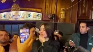 الفنانة الشعبية دنيا الالفي  بتشتم جمهورها بالفاظ خارجة دندنها