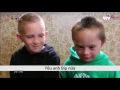 Download Lagu Video cuộc trò chuyện cảm động của anh và em trai mắc bệnh Down