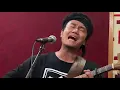 Download Lagu IWAN FALS YAKINLAH - cover BUDI CILOK \u0026 SARAH SAPUTRI