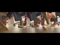 Focused Public Shoeplay Dangling Heel Pop Shoe Drop Flats Bare Feet