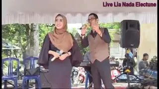 Download RAMA DAN SHINTA- live cover lagu-Cipt: Rhoma irama MP3