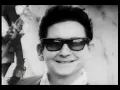 Roy Orbison - Pretty Woman Official Music Video