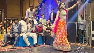 indian wedding dance performance chunnari chunnari channe ke khet banno
