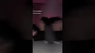 وحبك يوم صادفتك تدفق في شراييني عبد الله ال فروان تصميم شيلات 