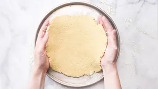 If you're looking for a way to get dinner on the table FAST, this yeast free gluten free pizza dough. 