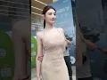 Download Lagu 極品美女車模：珍妮，大長腿完美身材，現場看珍妮本人比視頻更美，也更有感覺，顏值很抗打，離我越近越美的類型c公#車模珍妮＃車模美女＃完美身材 ＃大長腿＃2025粵港澳大灣區車展