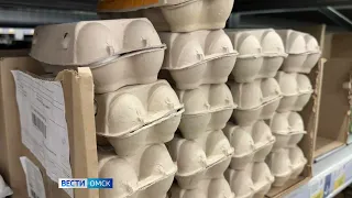 В Омске значительно упали цены на куриные яйца