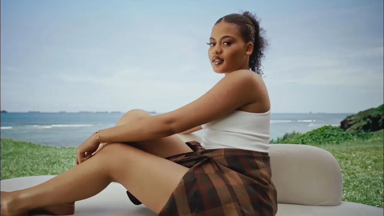 Marioo feat Harmonize - Away (Official Music Video) Marioo feat Harmonize - Away (Official Music Video)