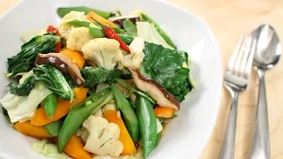 Download Thai Mixed Veg Stir-Fry Recipe ผัดผักรวม - Hot Thai Kitchen! MP3