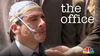 Michael Puts His Face in Cement - The Office