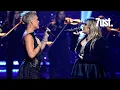 Download Lagu Kelly Clarkson, P!nk - Just Give Me a Reason ao vivo Music Awards 2023 #pink #kellyclarkson #lyrics