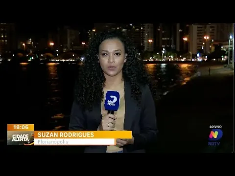 Homem tenta atropelar policiais com trator em Alfredo Wagner e é baleado