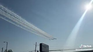 This is how to make an entrance