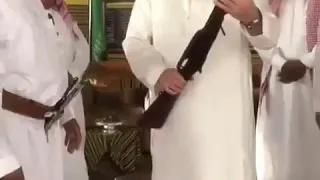 نظام شرهات وشحاده وخرابيط أنسى ياحبيبي تهديني بندق قديم أرجعه لك ياحلو تعلقه في مجلسك  نظام شرهات وشحاده وخرابيط أنسى ياحبيبي تهديني بندق قديم أرجعه لك ياحلو تعلقه في مجلسك