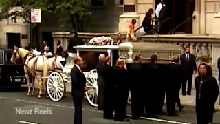 Aaliyah s Funeral - Raw Footage 2001