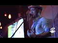 อยู่ต่อเลยได้ไหม - Singto Numchok สิงโต นำโชค​ [Live] 20Something Bar​