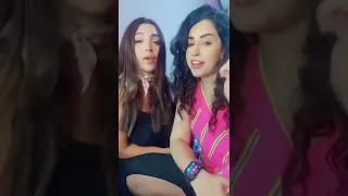 ايتن عامر ده فاكر دمعنا هنا على خدنا ياتهيؤاته ده فاكرنا هناك قال قاعدين جنب الشباك 