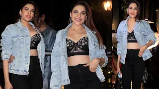 kundali bhagya fame anjum fakih flaunting her b a in denim jacket kundali bhagya success party