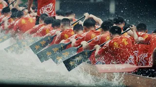 我人生最热血的一次吃席。【中国佛山叠滘龙船饭丨发财羹·豉油鸡·烧乳鸽·蒸龙趸·大明虾·蒸鳝片·话梅猪手·五花肉焖花菇】