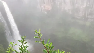 أشهد أن لا إله إلا الله صوت يريح القلب أجمل أذان في العالم المؤذن مهدي يراحي 