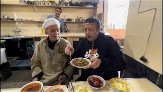 العيش البتاو و الفول المقمور عند الحج عبد الفتاح في برهيم منوف دندنها