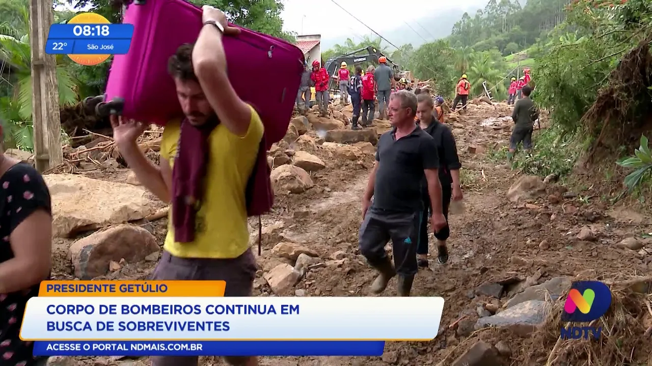 Presidente Getúlio: Corpo de Bombeiros segue buscas por sobreviventes