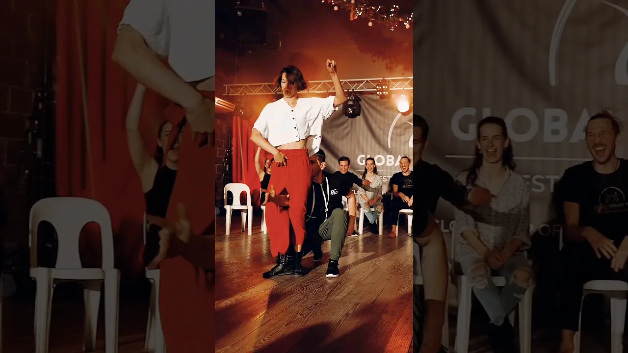 When we have to improv in a battle format, and they start to play MJ 🤪 #dancer #michaeljackson