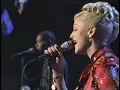 Download Lagu Madonna – Take A Bow live at The American Music Awards