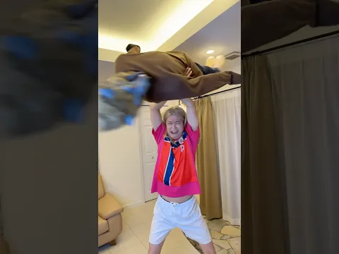 The strongest hero of humanity！
