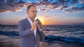 Xildhibaan Laabsaalax Oo Tiriyey Gabay Nabada Ku Saabsan  Xildhibaan Laabsaalax Oo Tiriyey Gabay Nabada Ku Saabsan