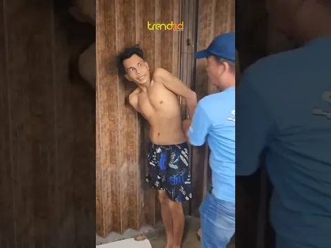 DUA MALING JADI AYAM SAYUR