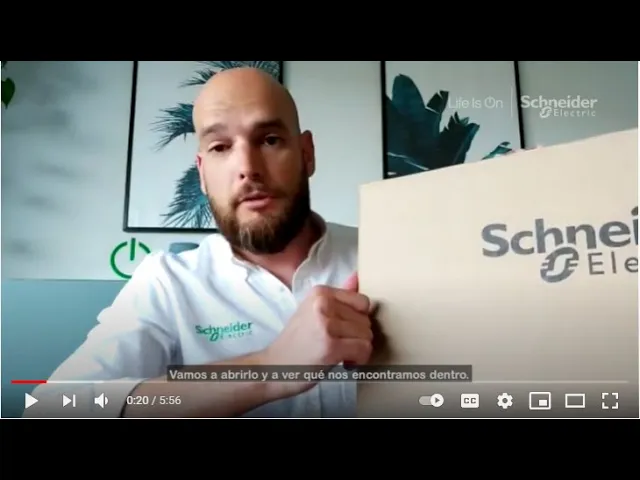 UPS On-line 2000VA / 1600W Easy RM 2U SE /до изчерпване/, SCHNEIDER ELECTRIC, SRVS2KRI в образ с представяне на продукта.