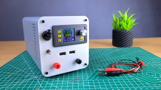 This DIY Power Supply Does Everything (Variable + Battery + USB Fast Charge)
