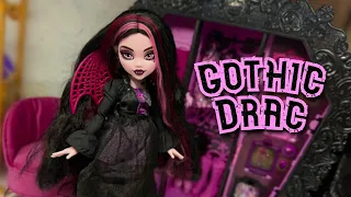 The BEST Draculaura? Monster High Ultimate Skulltimate