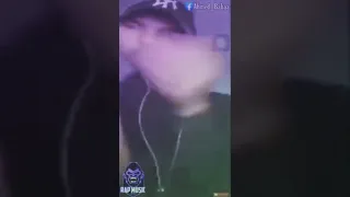 كيك وسنير وهاي هاتس يعني تراب   دوم وتك وشخاليل وصاجات يعني مهرجان دندنها