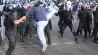 يوم الغضب فى مصر 25 يناير2011 مش باقي مني احمد سعد 