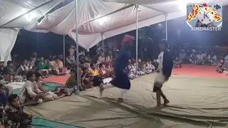 الفنان احمد زهير صغير السن عذبني من شرح محمد صالح ناجي عبيه تصوير ابونبيل الخراز 