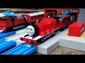 Download Lagu James the red engine crashes (Read Description)