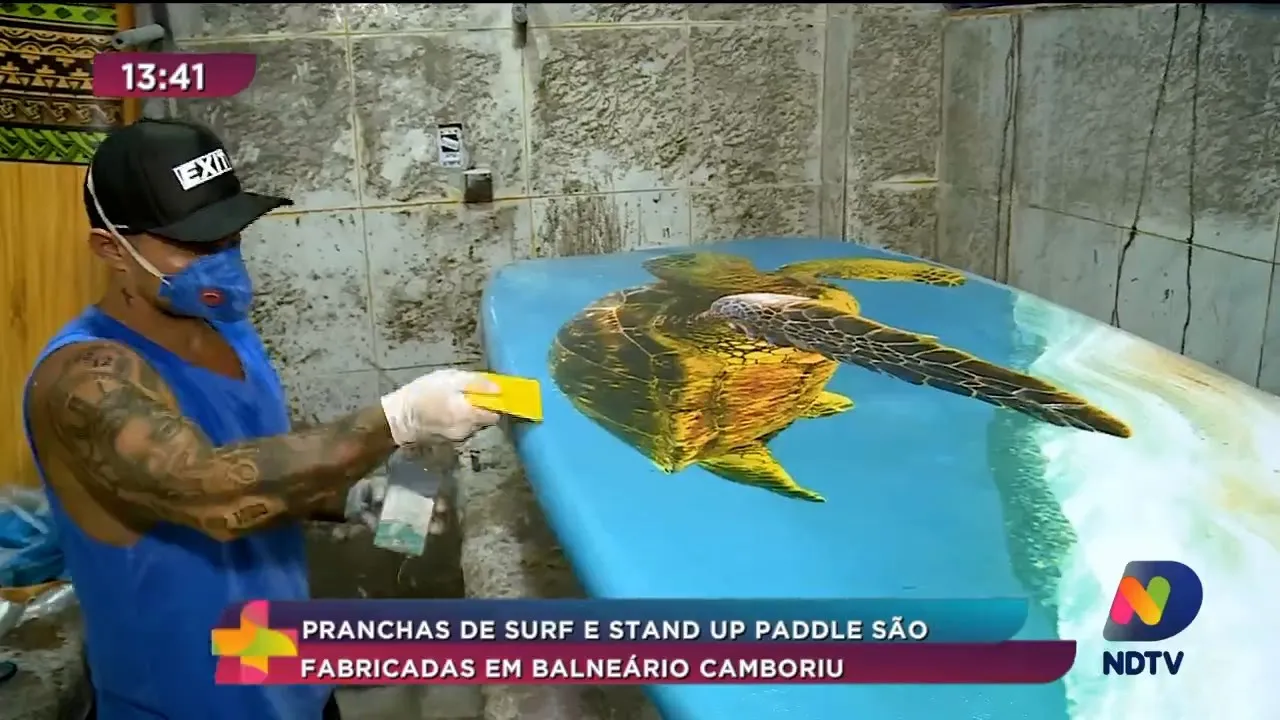 Pranchas de surf e stand up padole são fabricadas em Balneário Camboriú