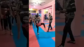 تعليم كيك بوكسينج  الاسطوره  بوكسينغ  مصر دندنها
