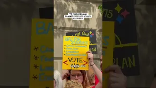 Rally against Pittsburgh school closures
