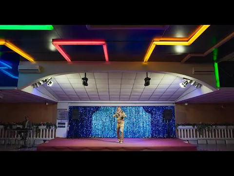 Official US Trailer