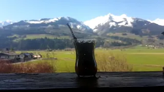 لا السيف  يفعل  بي ما أنت  فاعلة   ولا لقاء  عدو  ي مثل  ل قياك       لو بات  سهم  من الأعداء  لا ال دندنها