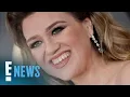 Kelly Clarkson Narrowly Avoids Wardrobe Malfunction at Las Vegas Show E News