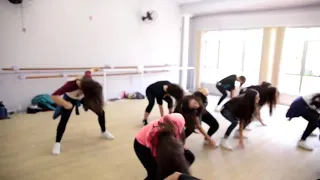 شاهد اجمل رقص على اغنية بسيتو بسيتو 