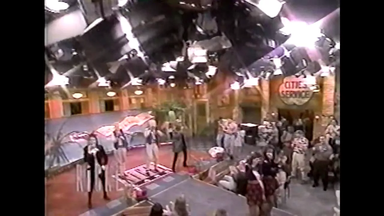 La Bouche - Be My Lover (Live on Ricki Lake, USA, 1996) La Bouche - Be My Lover (Live on Ricki Lake, USA, 1996)