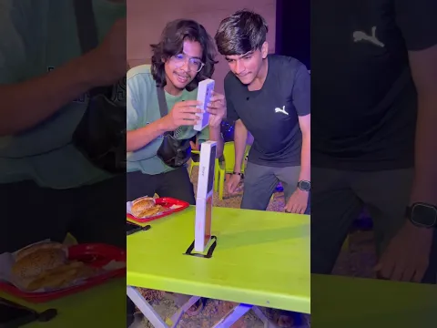 FIT 3 iPHONES IN THIS SQUARE, GET AN iPHONE 17 PRO MAX! π±π±π₯ #shorts #ytshorts