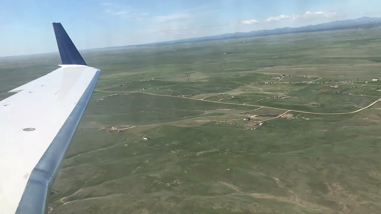 PART 2 - Coming in LOW to Rapid City, SD KRAP on the RNAV RWY 32!
