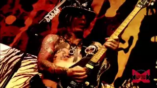 Download Sixx:A.M. - Life Is Beautiful (Live - Crue Fest) MP3